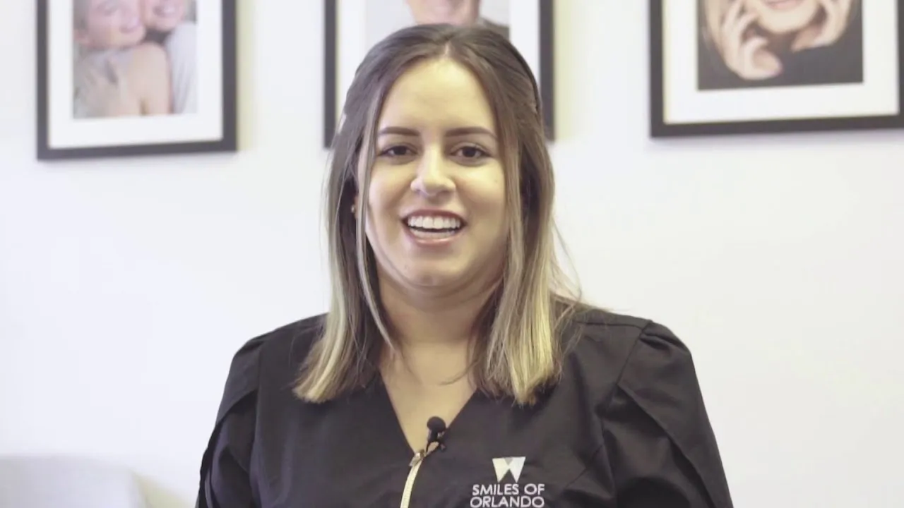 Depoimentos no Smiles of Orlando Center for Advanced Dentistry Video Miniatria